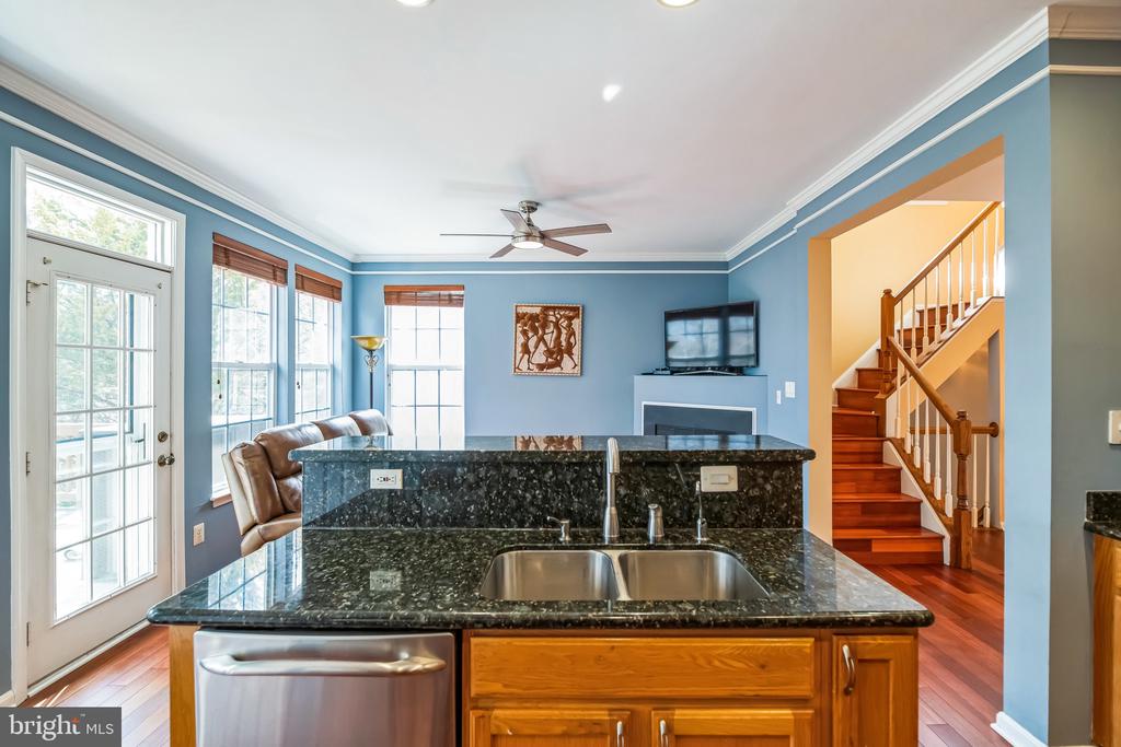 21570 Iredell