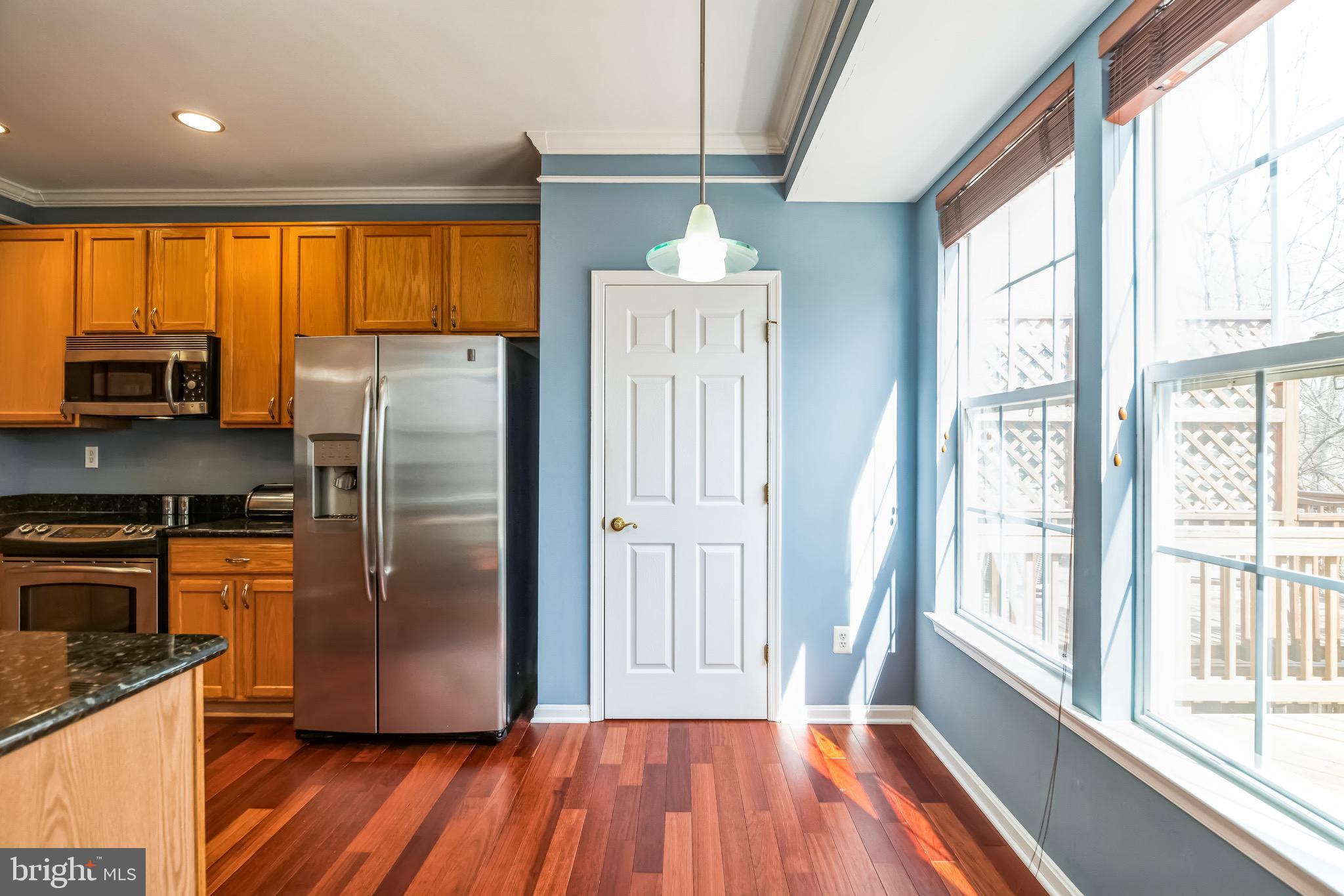 21570 Iredell