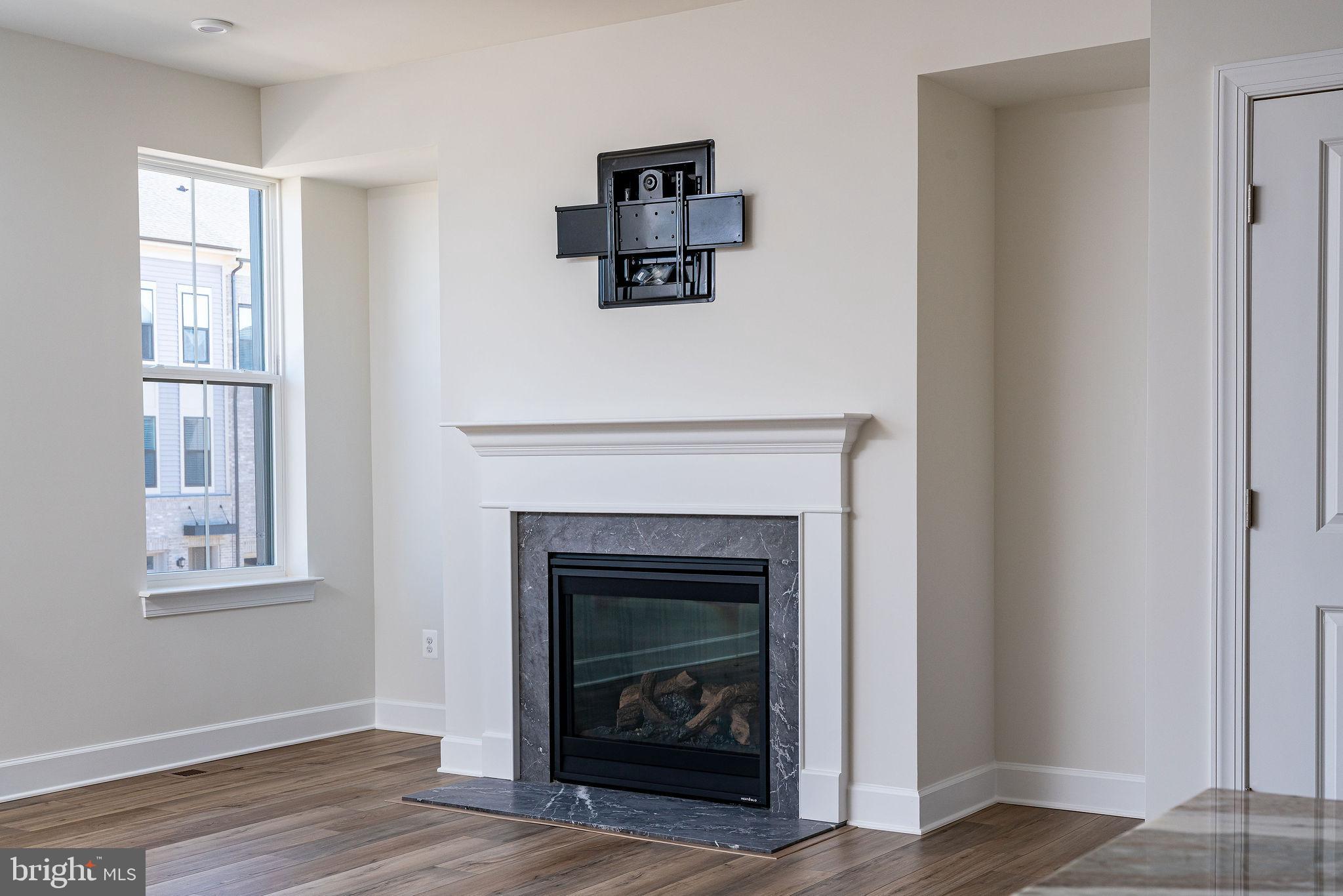 23673 Hardesty Ter