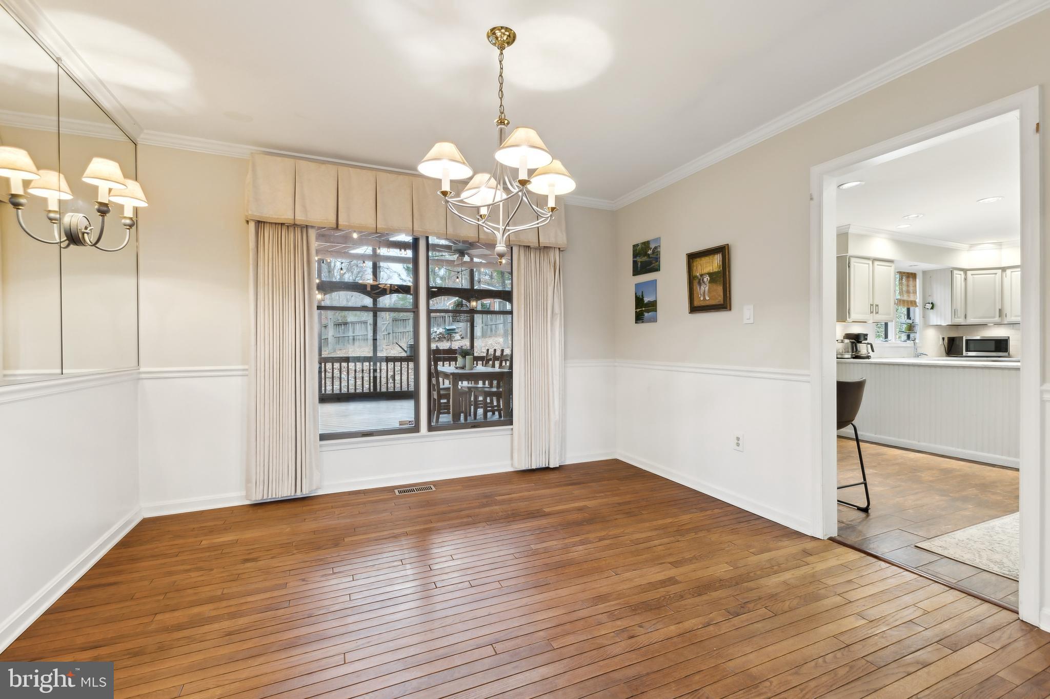 41 Cedar Dr