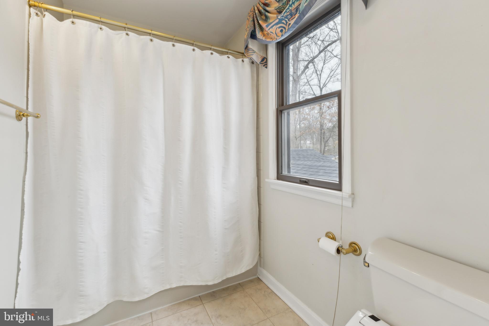 41 Cedar Dr