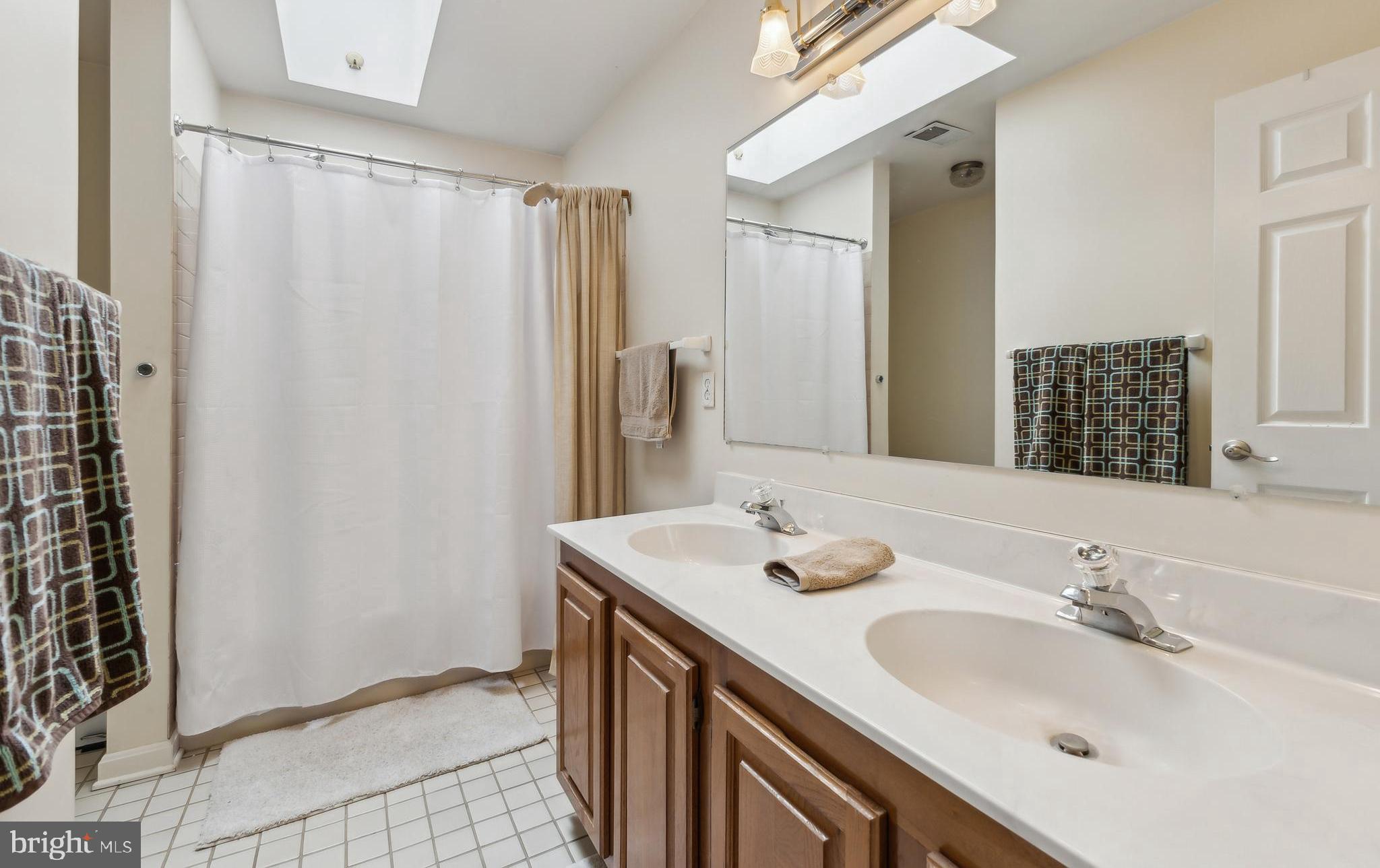 41 Cedar Dr