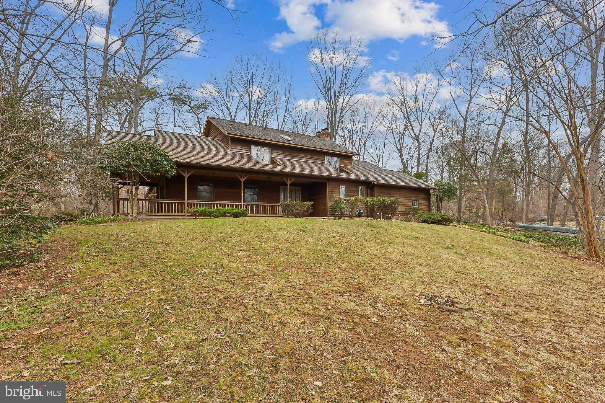 41 Cedar Dr
