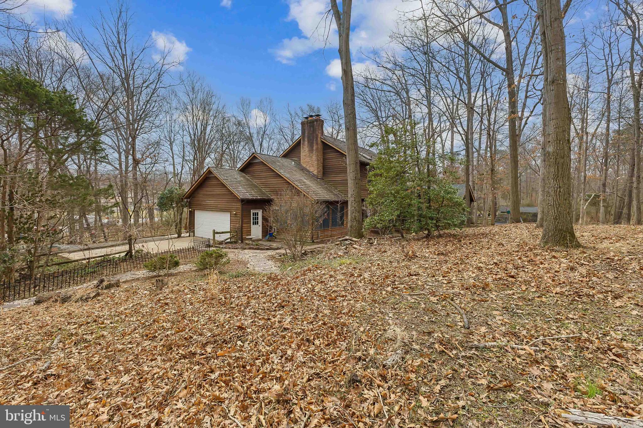 41 Cedar Dr