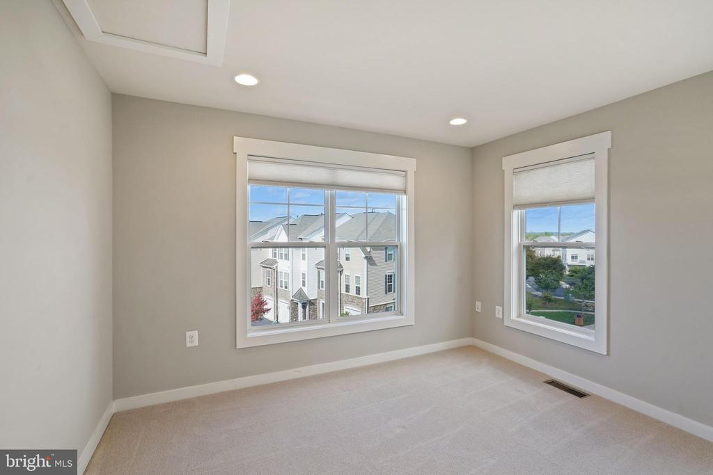 22413 VERDE GATE TER