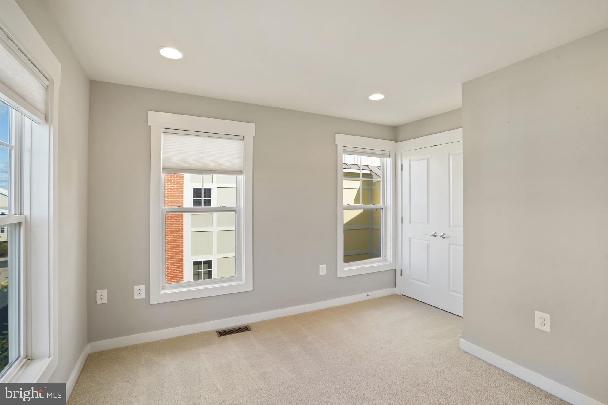 22413 VERDE GATE TER