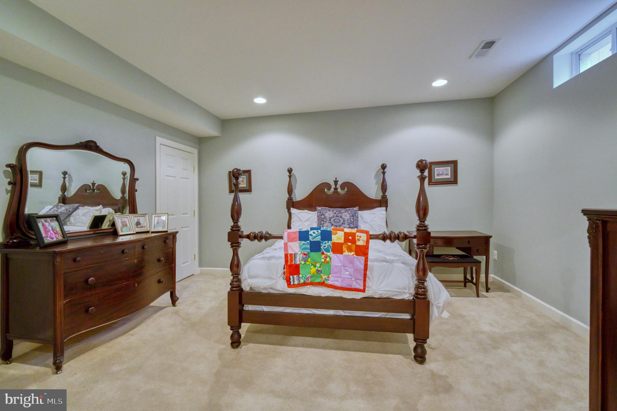 43769 Timberbrooke Pl