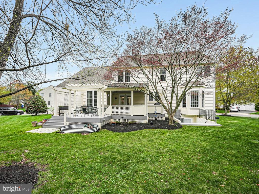 509 Fairfield Way SW