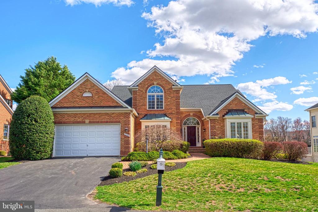 43283 Warwick Hills Ct