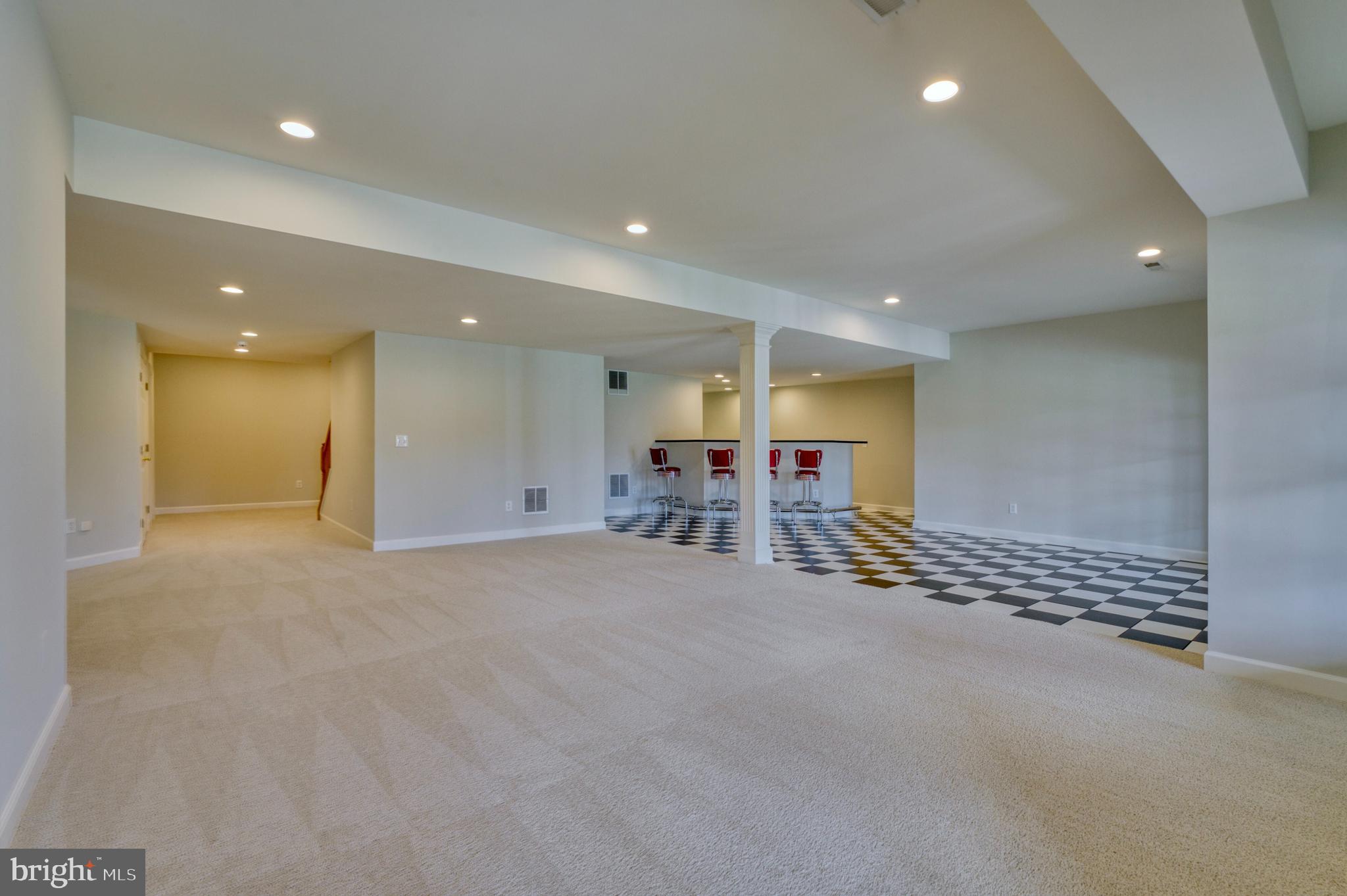 43283 Warwick Hills Ct