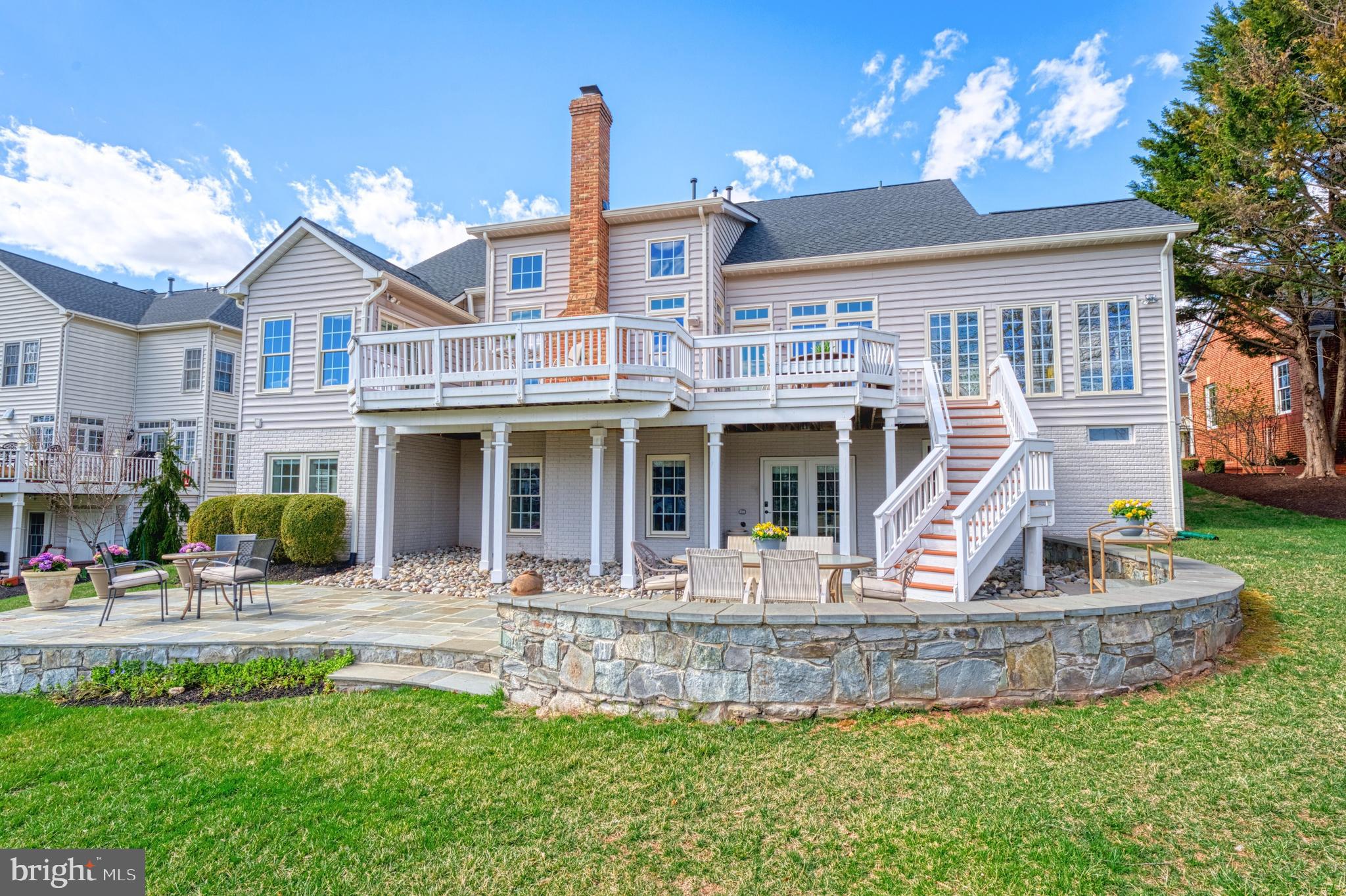 43283 Warwick Hills Ct