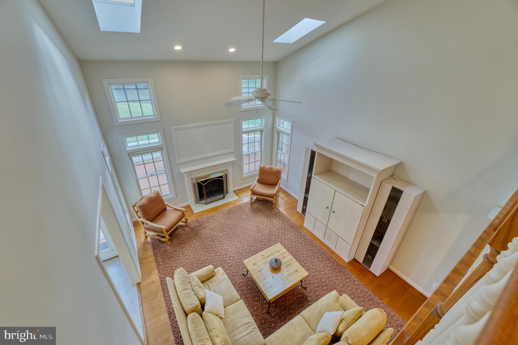 43283 Warwick Hills Ct