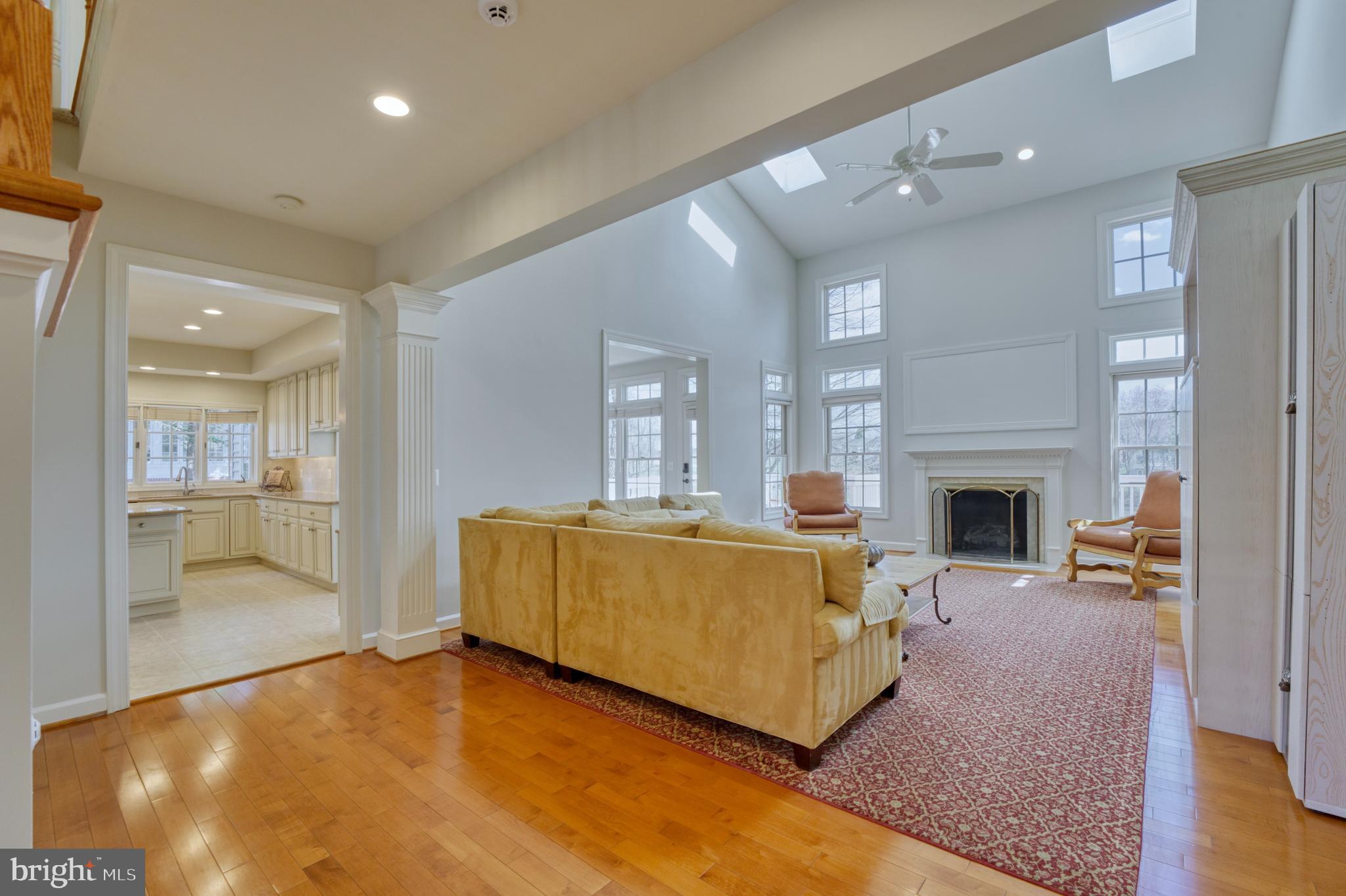 43283 Warwick Hills Ct