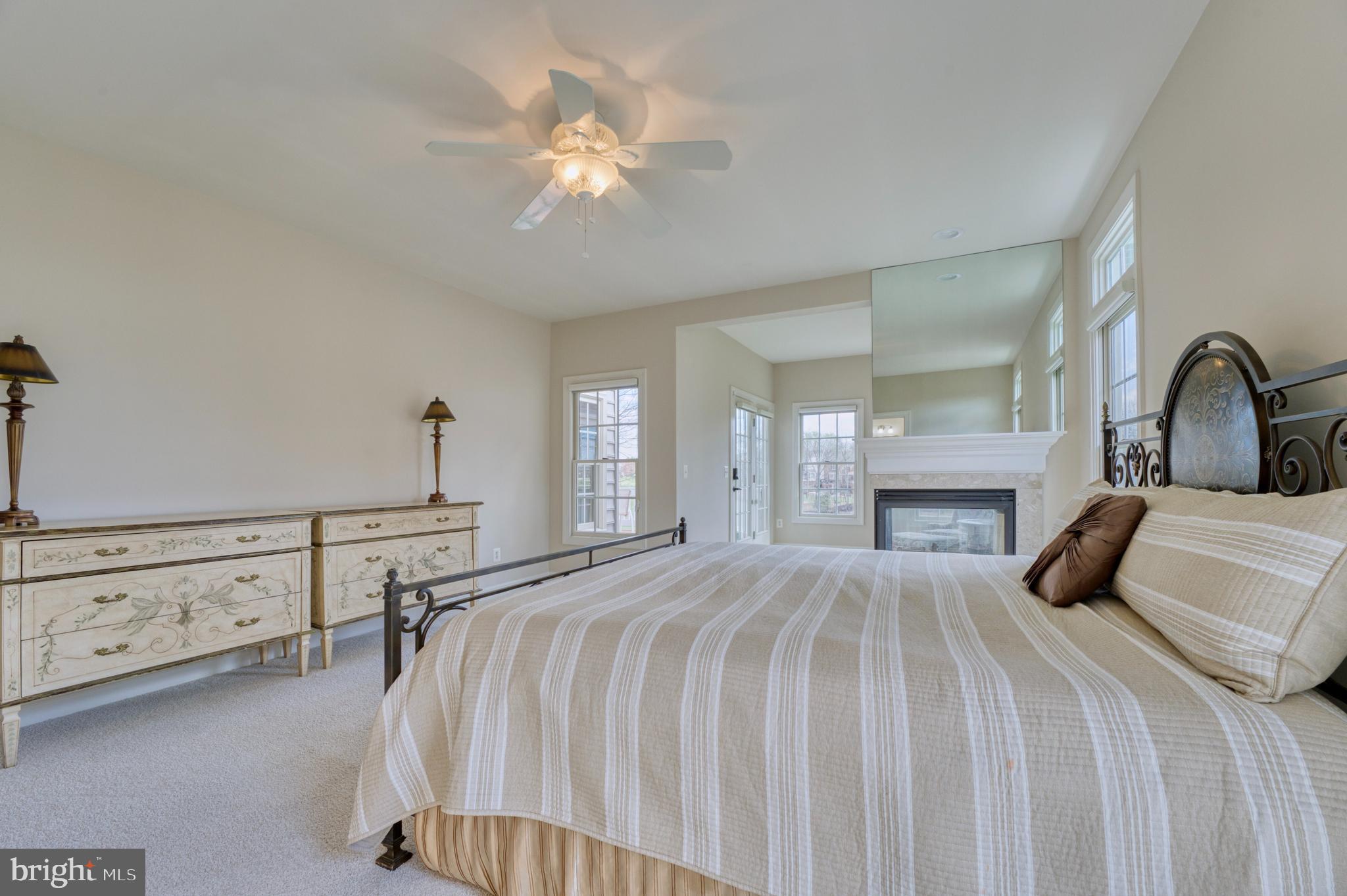 43283 Warwick Hills Ct