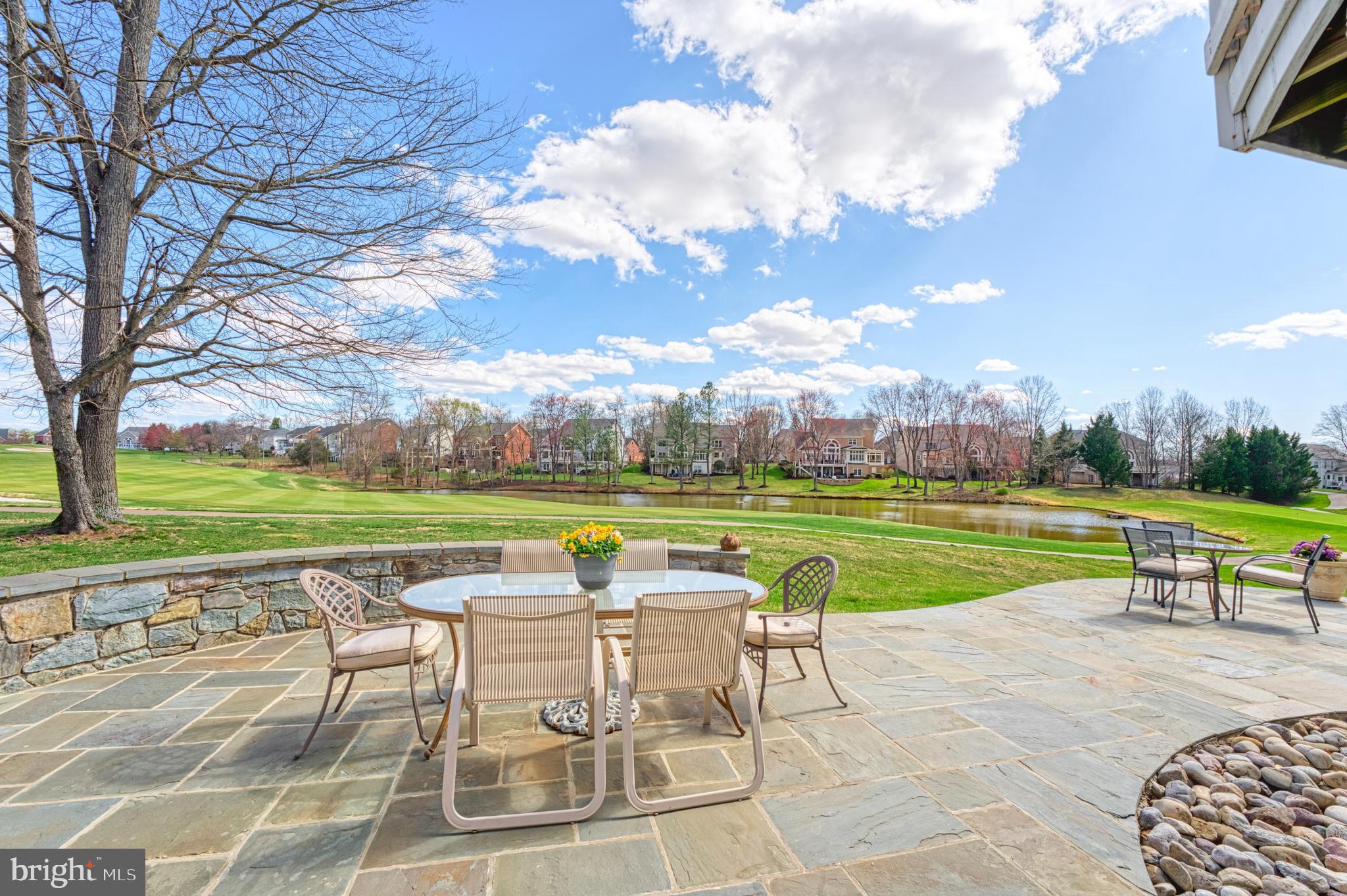 43283 Warwick Hills Ct