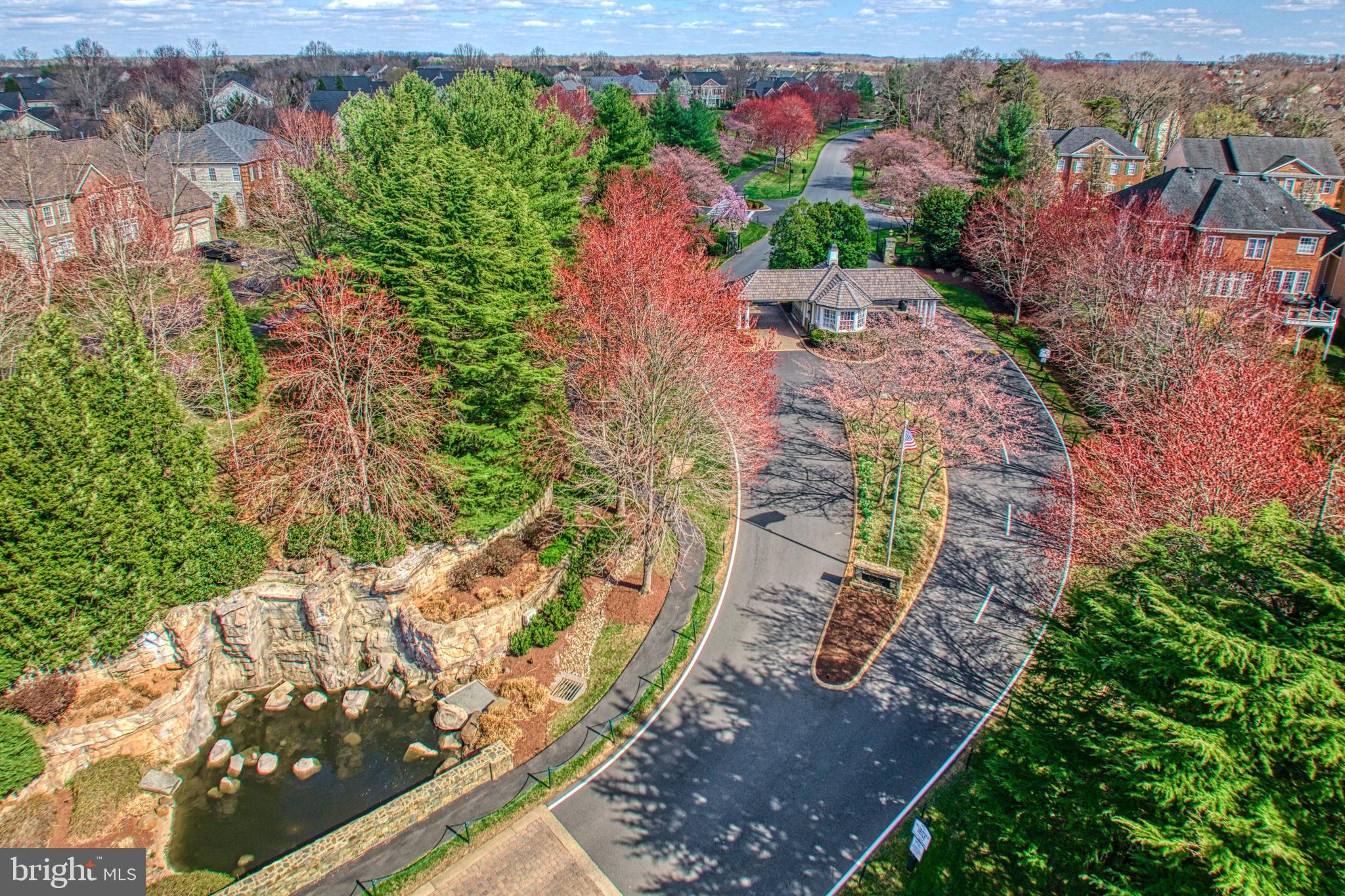 43283 Warwick Hills Ct