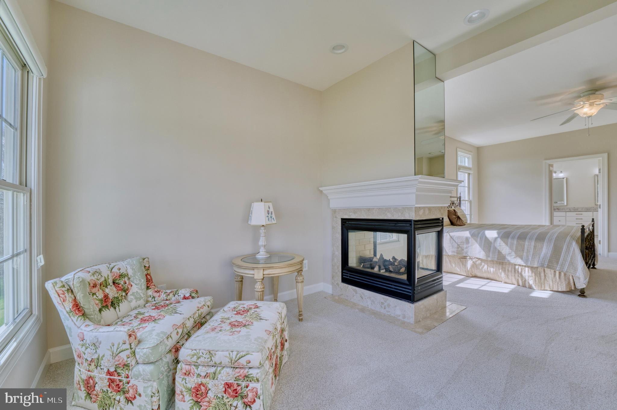 43283 Warwick Hills Ct