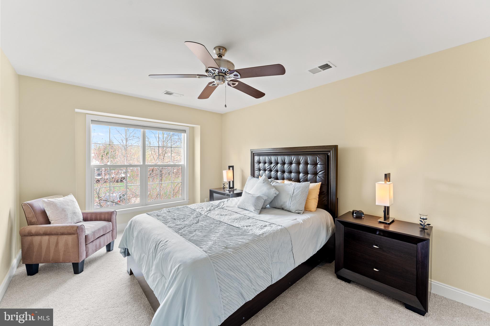 19899 NAPLES LAKES TERRACE