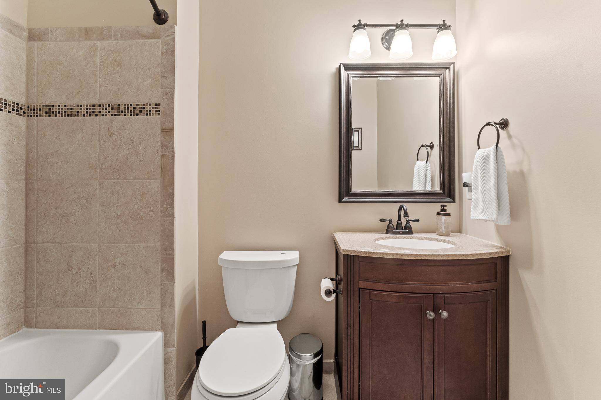 19899 NAPLES LAKES TERRACE