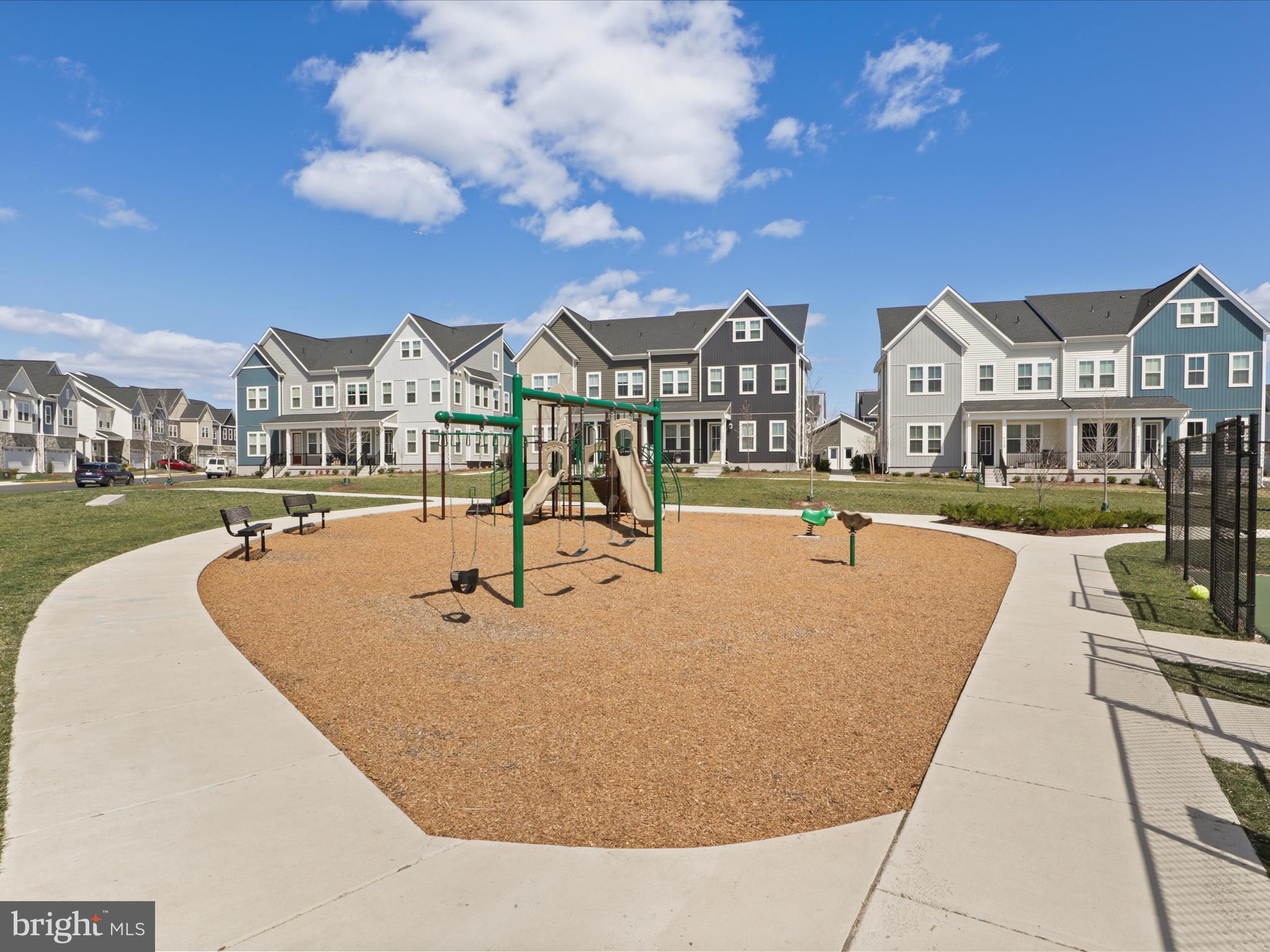 41898 HOGAN FOREST TER