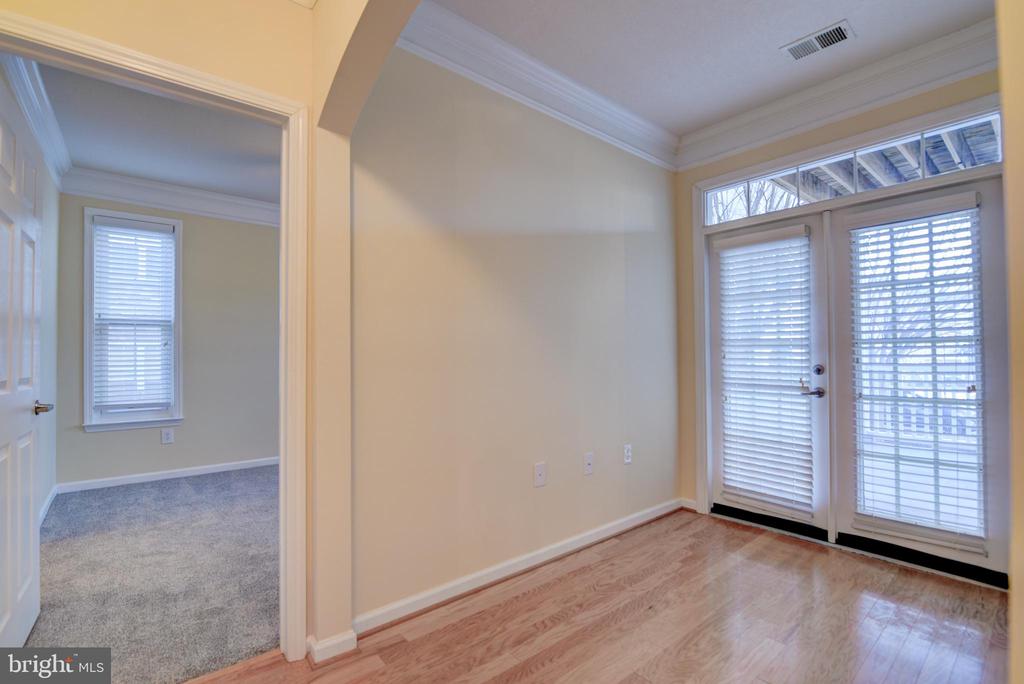 514 SUNSET VIEW TER SE #103