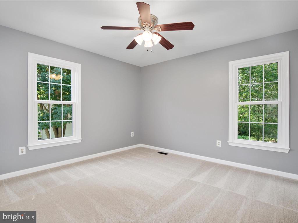 21 Griswold Ct
