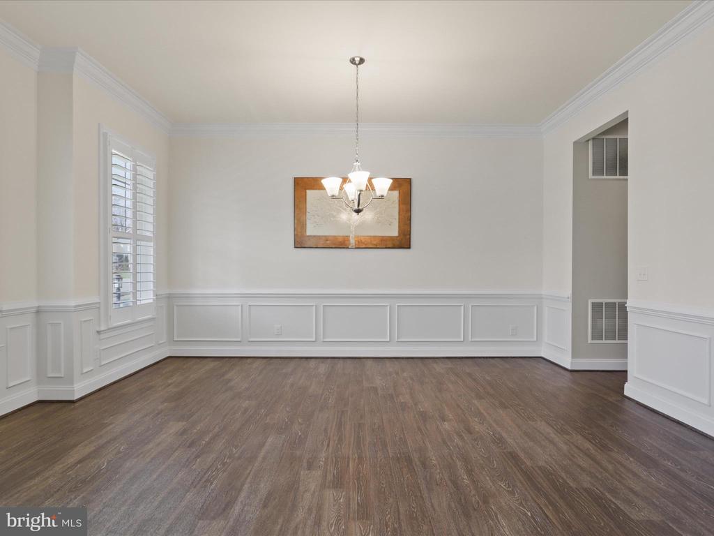 41070 Moondancer Ct