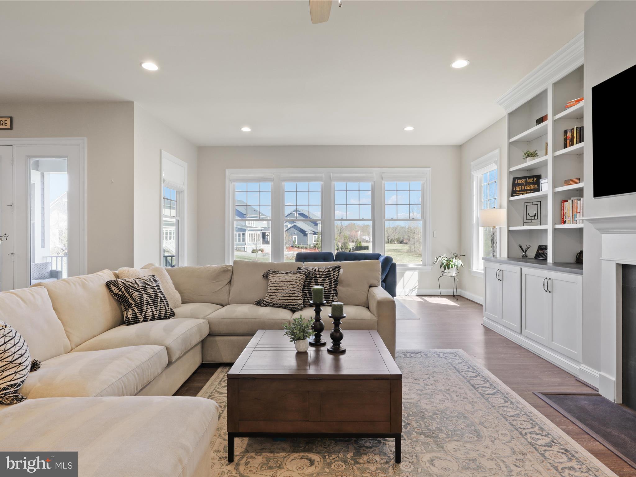 41070 Moondancer Ct