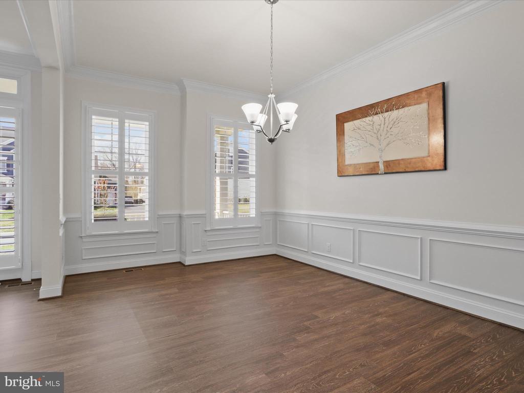 41070 Moondancer Ct