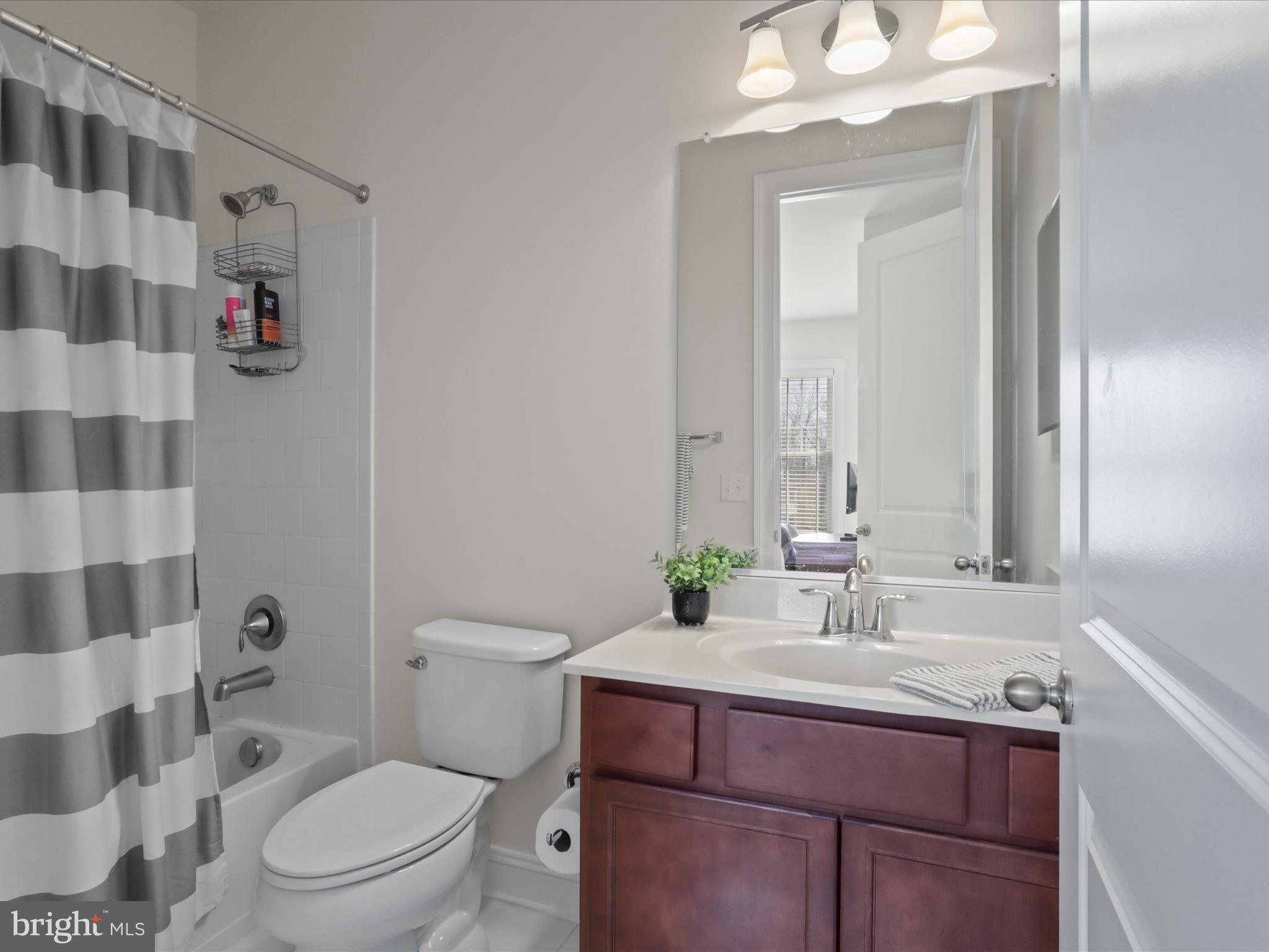 41070 Moondancer Ct