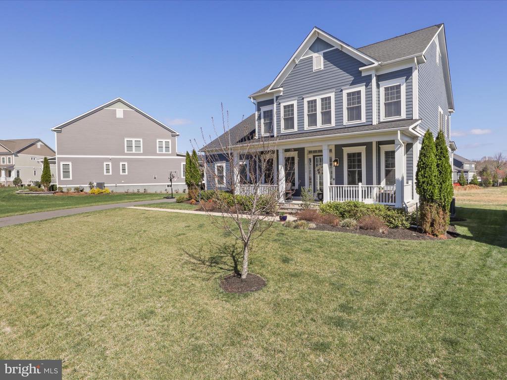 41070 Moondancer Ct