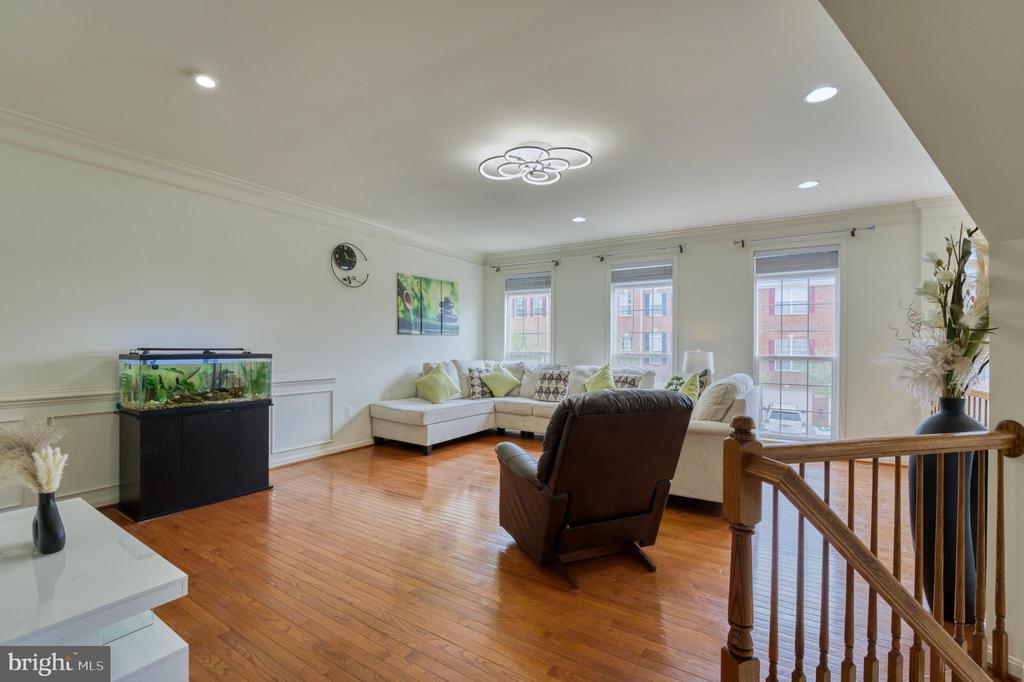22255 Waterberry Ter