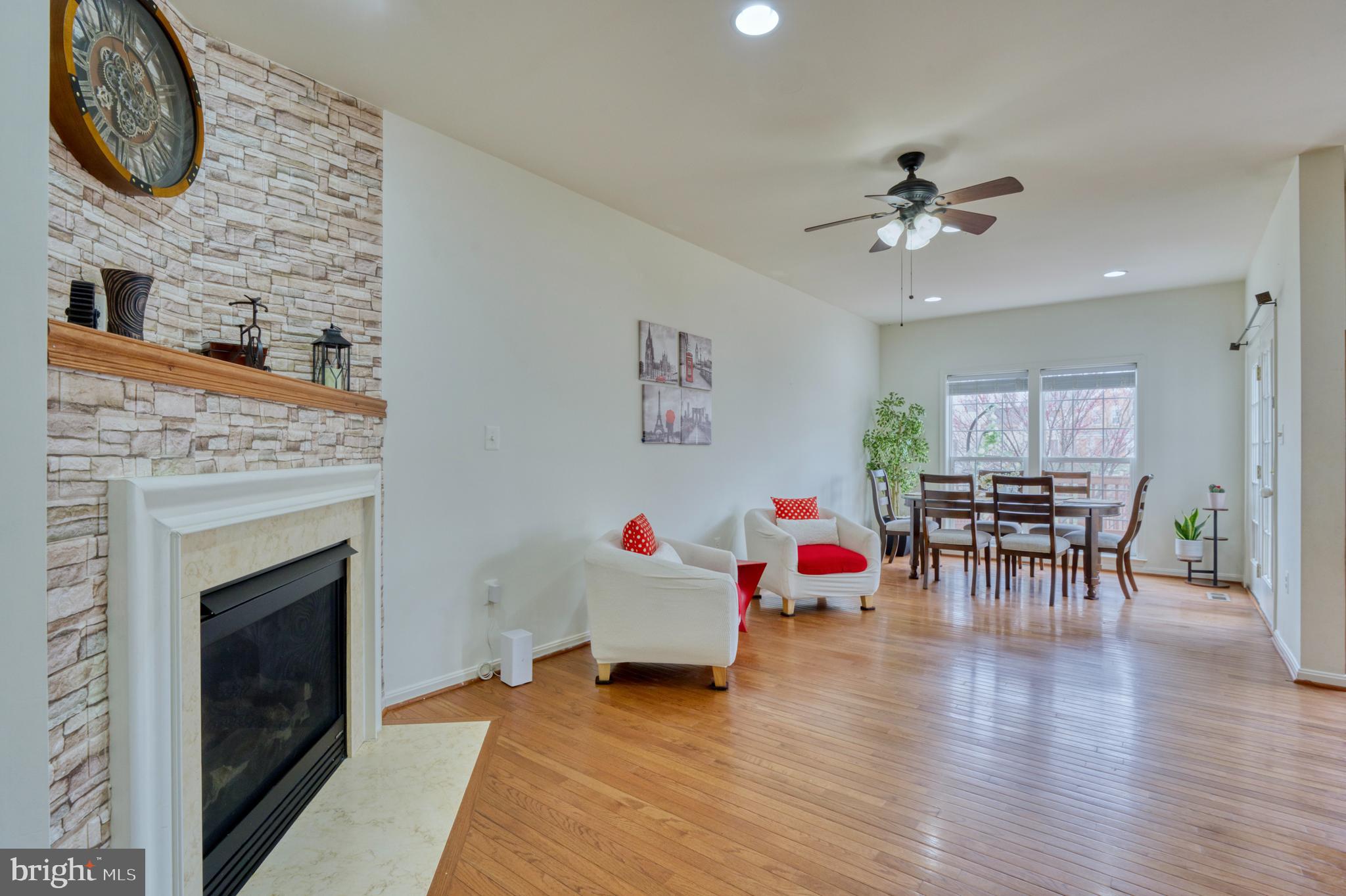 22255 Waterberry Ter