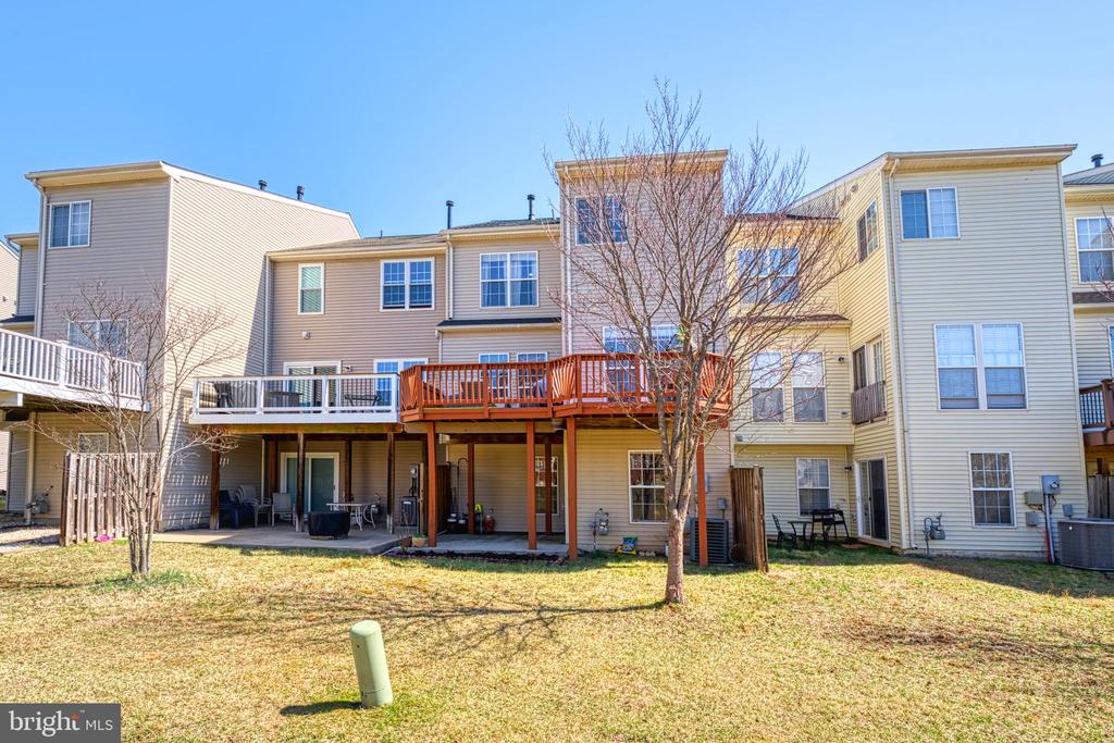 22255 Waterberry Ter