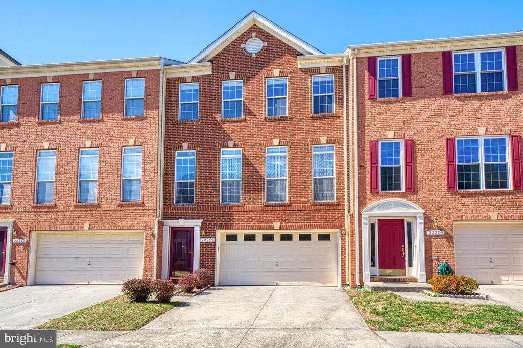 22255 Waterberry Ter