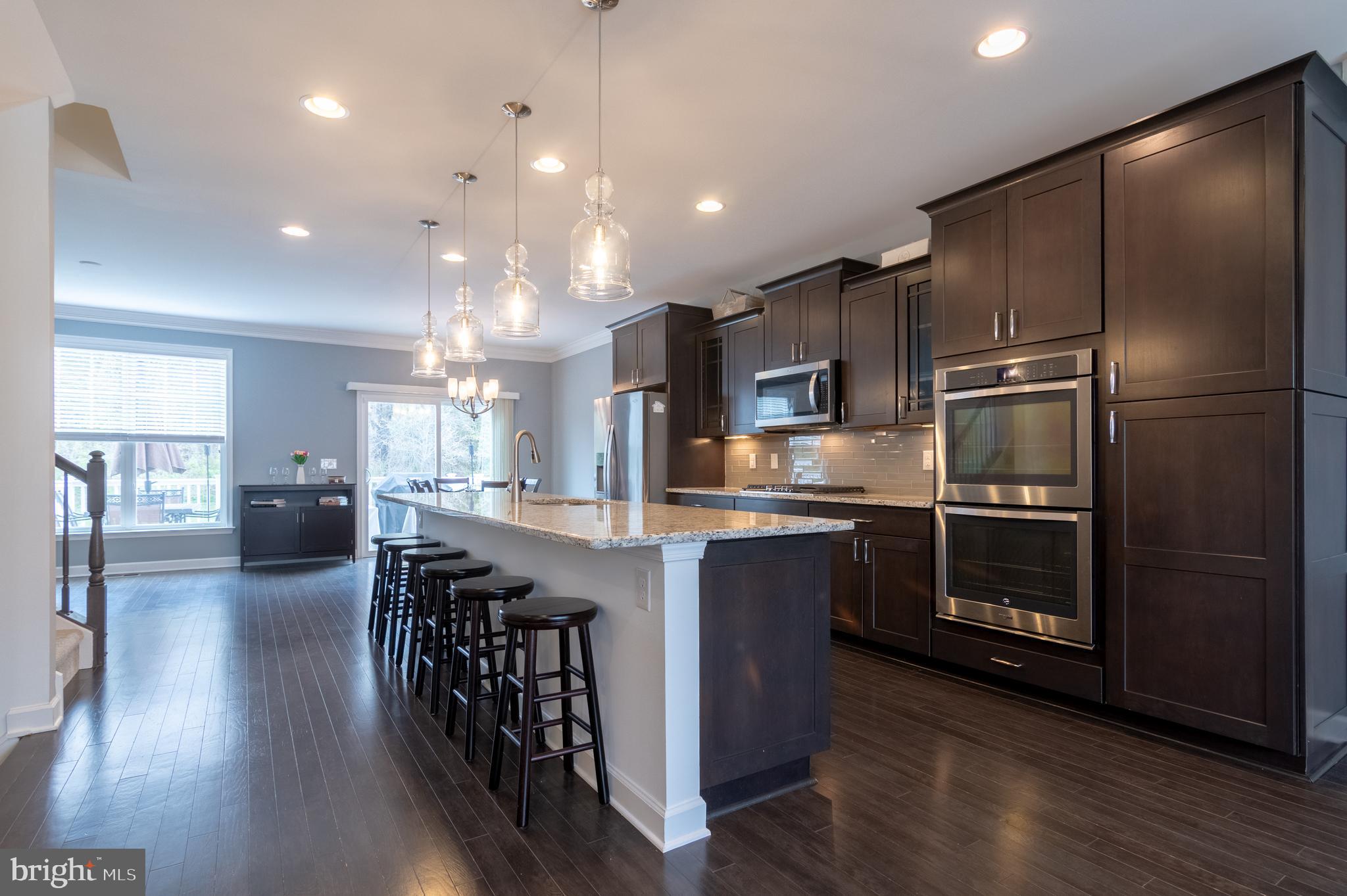 22278 Pinecroft Ter