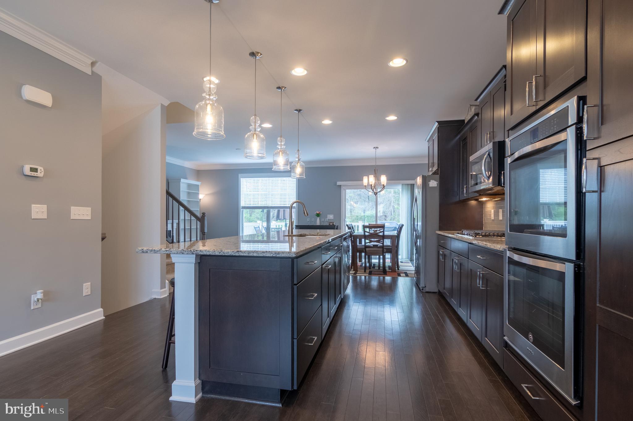22278 Pinecroft Ter