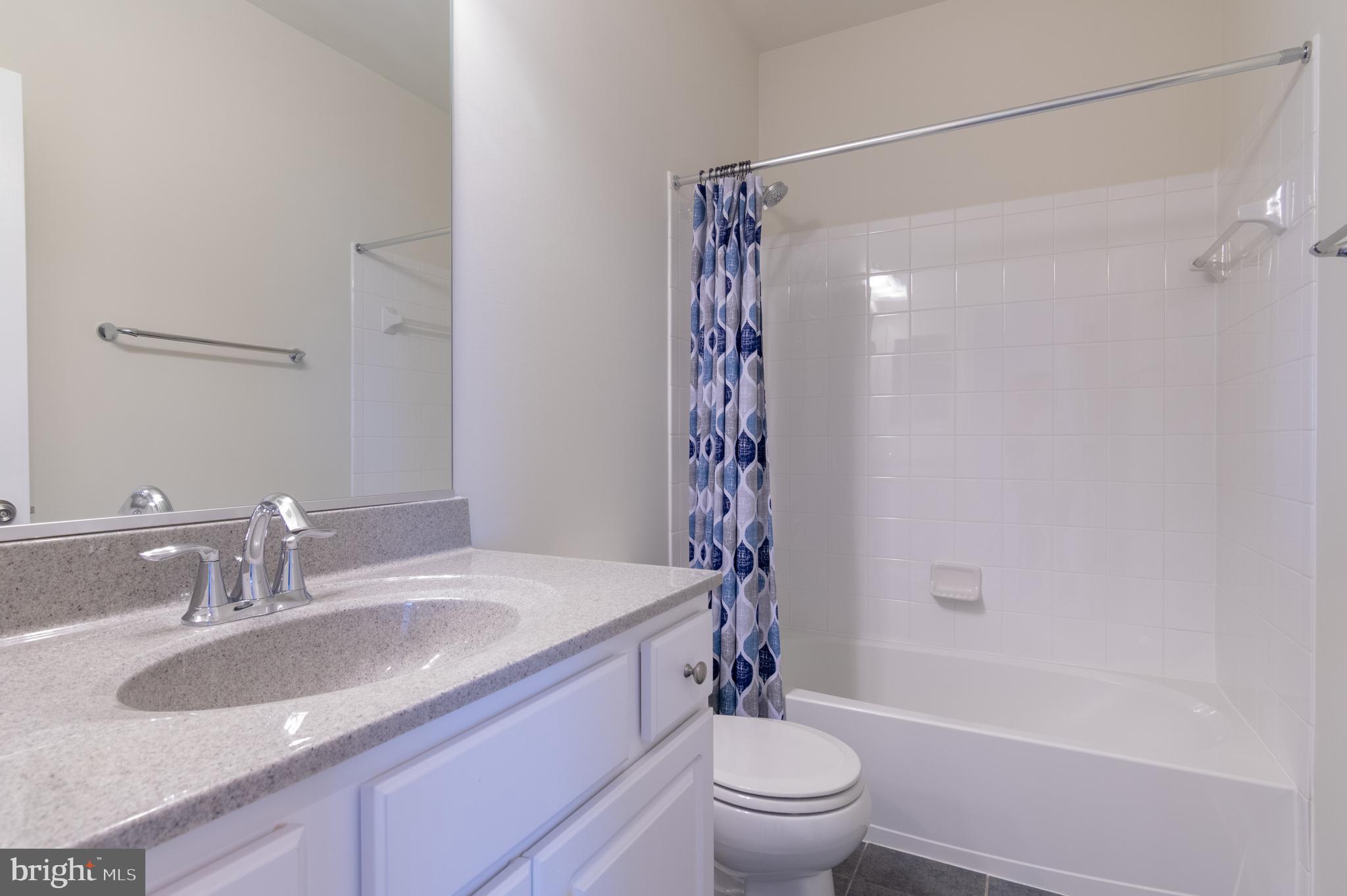 22278 Pinecroft Ter