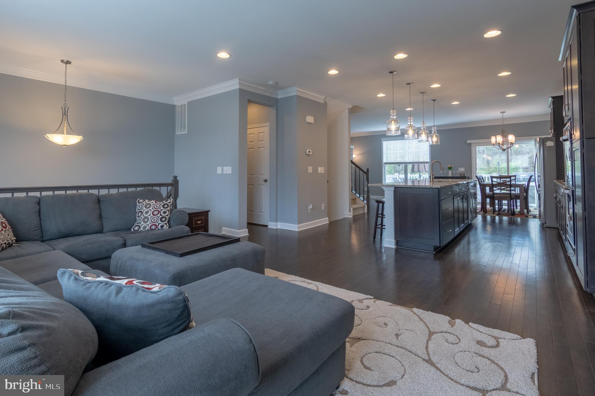 22278 Pinecroft Ter