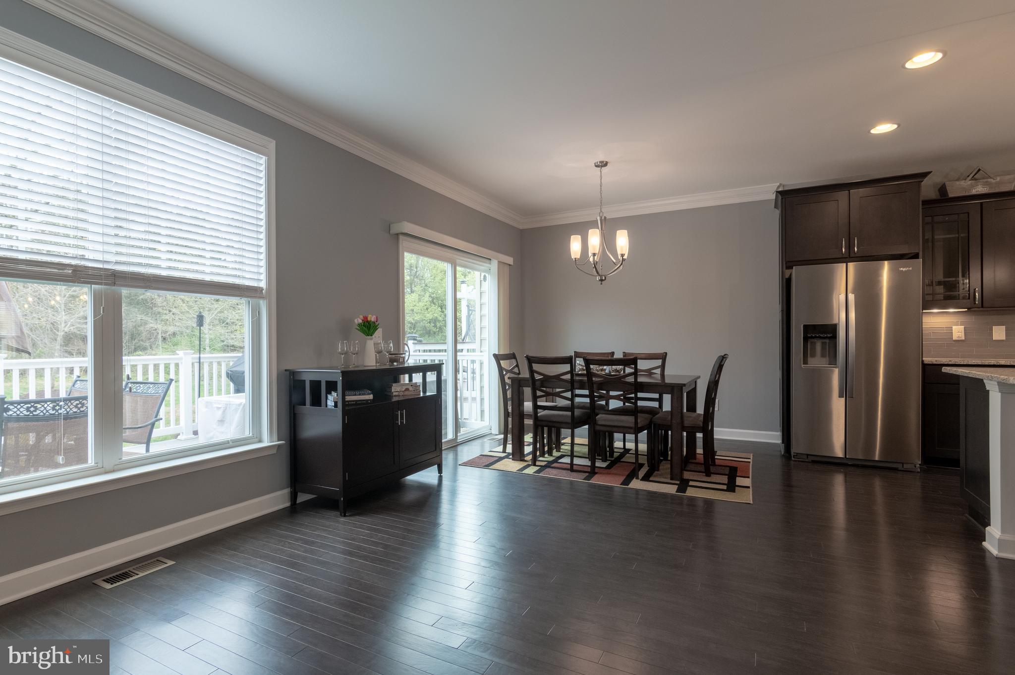 22278 Pinecroft Ter