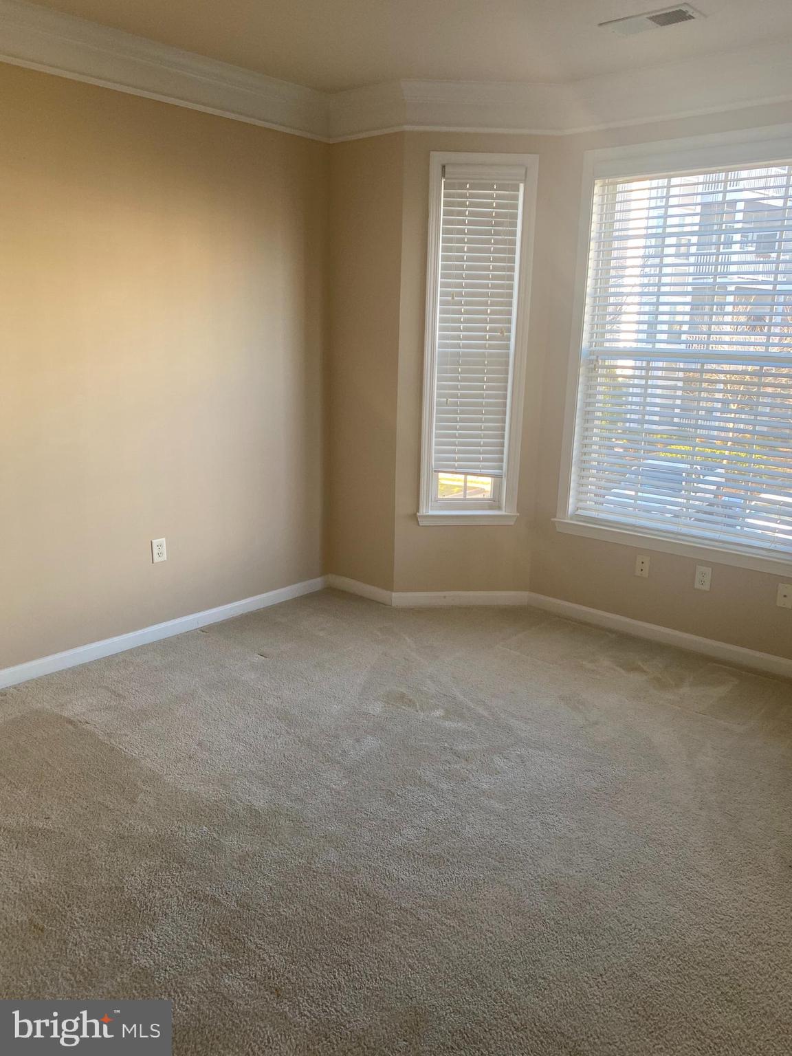 506 SUNSET VIEW TER SE #201