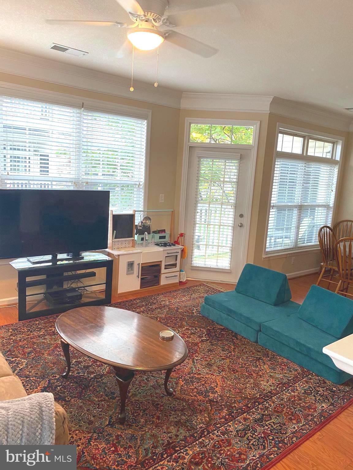 506 SUNSET VIEW TER SE #201