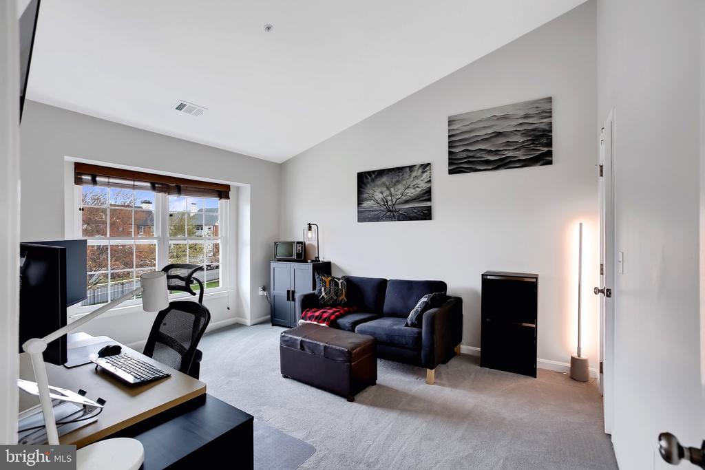 621 Constellation Sq SE #C