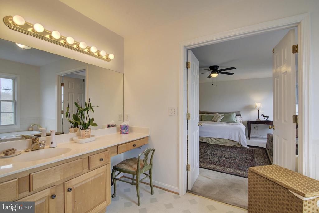 16470 Freemont