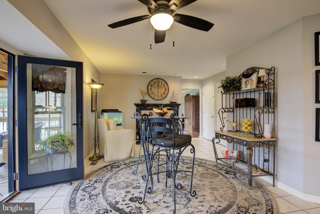 16470 Freemont