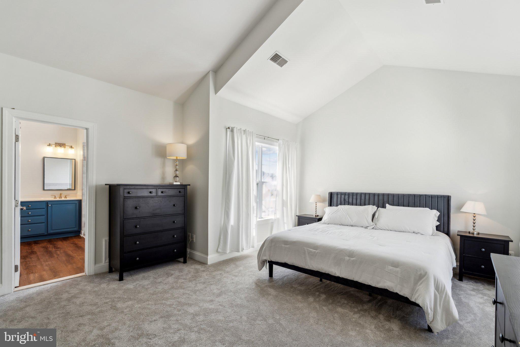22634 Tivoli Ln