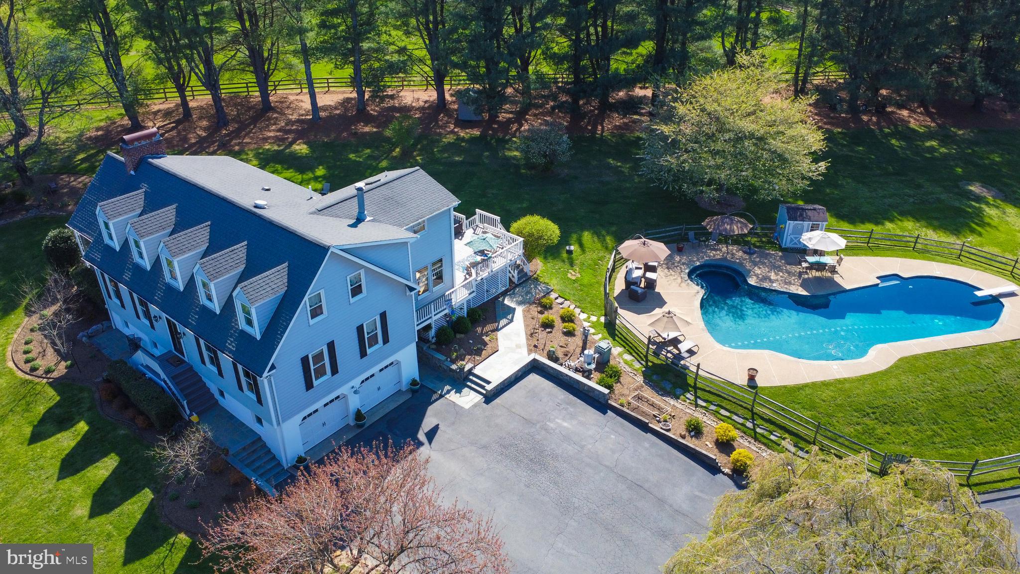 19411 Shelburne Glebe Rd