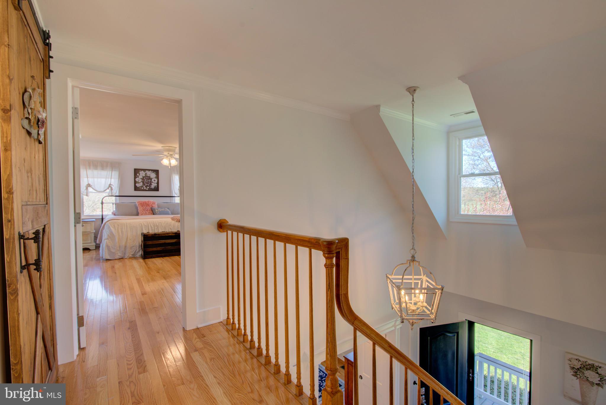 19411 Shelburne Glebe Rd