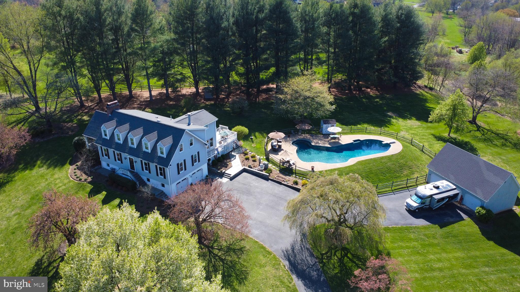 19411 Shelburne Glebe Rd