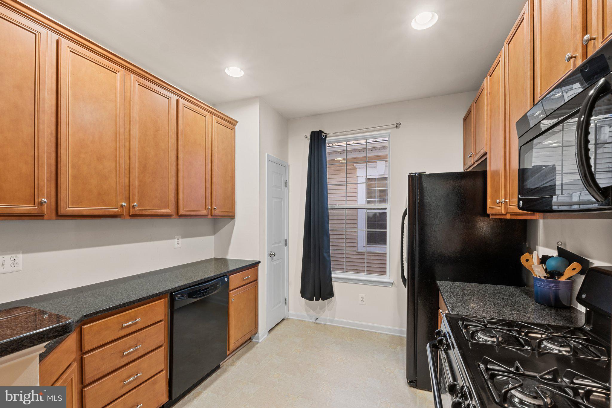 20375 BELMONT PARK TER #112